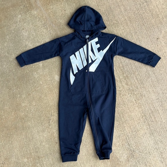 Nike Other - NWOT Nike Hooded Coverall Size 24 Months